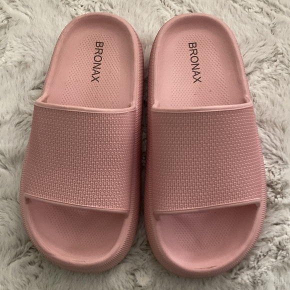 Bronax Slides - Picture 3 of 6